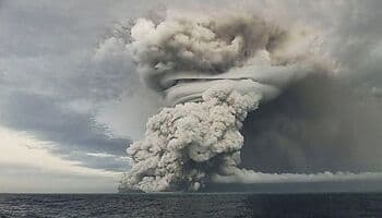 Menyimpan Misteri yang Belum Terungkap, Gunung Api Bawah Laut Kini "Diburu" Ilmuwan