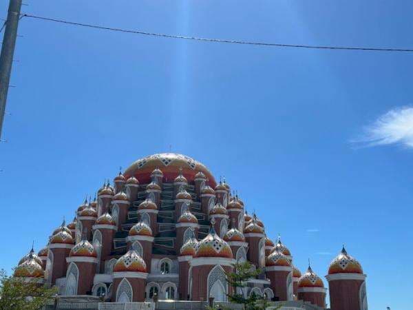 Central Point of Indonesia, Kawasan Instagramable di Makassar Punya Masjid Berkubah 99 Central Point of Indonesia, Kawasan Instagramable di Makassar Punya Masjid Berkubah 99