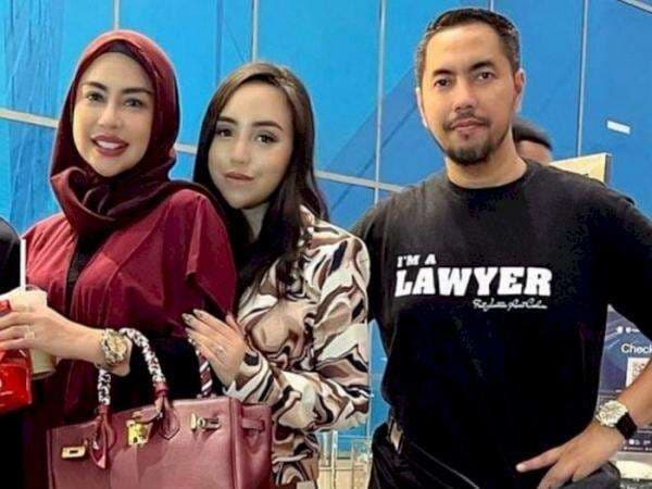 Salmafina Sunan Tinggalkan Gereja Tuai Komentar, Sunan Kalijaga: Anak Sholehah Ayah Salmafina Sunan Tinggalkan Gereja Tuai Komentar, Sunan Kalijaga: Anak Sholehah Ayah