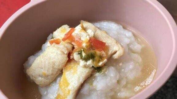 Resep MPASI Bubur Sop Ikan Dori untuk Anak Usia 8 Bulan Resep MPASI Bubur Sop Ikan Dori untuk Anak Usia 8 Bulan