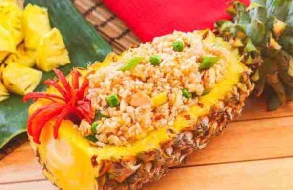 Nasi Goreng Nanas Khas Thailand Menu Sarapan Enak dan Praktis ala Restoran, Ini Resepnya Nasi Goreng Nanas Khas Thailand Menu Sarapan Enak dan Praktis ala Restoran, Ini Resepnya