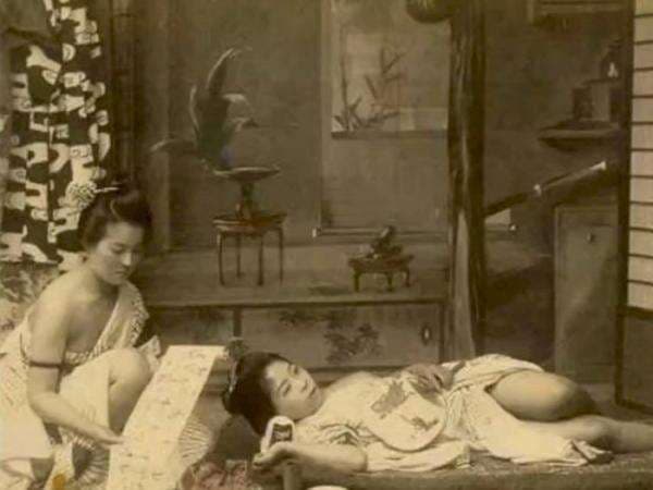 Jadi Profesi Tertua, Bagaimana Sejarah Pelacuran Menjadi Marak di Indonesia? Jadi Profesi Tertua, Bagaimana Sejarah Pelacuran Menjadi Marak di Indonesia?