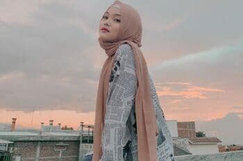 Putri Delina Dituding Rusak Rumah Tangga Sule, Netizen Ramai Bandingkan dengan El Barack Putri Delina Dituding Rusak Rumah Tangga Sule, Netizen Ramai Bandingkan dengan El Barack