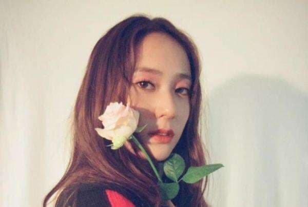 Biodata dan Profil Krystal Jung, Aktris Terpopuler di Asia Biodata dan Profil Krystal Jung, Aktris Terpopuler di Asia