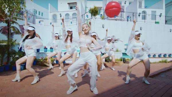 Profil JYP Entertainment yang Habis Perpanjang Kontrak TWICE, Punya 2 Unit Bisnis Hiburan yang Kuat! Profil JYP Entertainment yang Habis Perpanjang Kontrak TWICE, Punya 2 Unit Bisnis Hiburan yang Kuat!