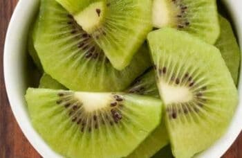 3 Manfaat Kesehatan Buah Kiwi yang Harus Anda Ketahui 3 Manfaat Kesehatan Buah Kiwi yang Harus Anda Ketahui