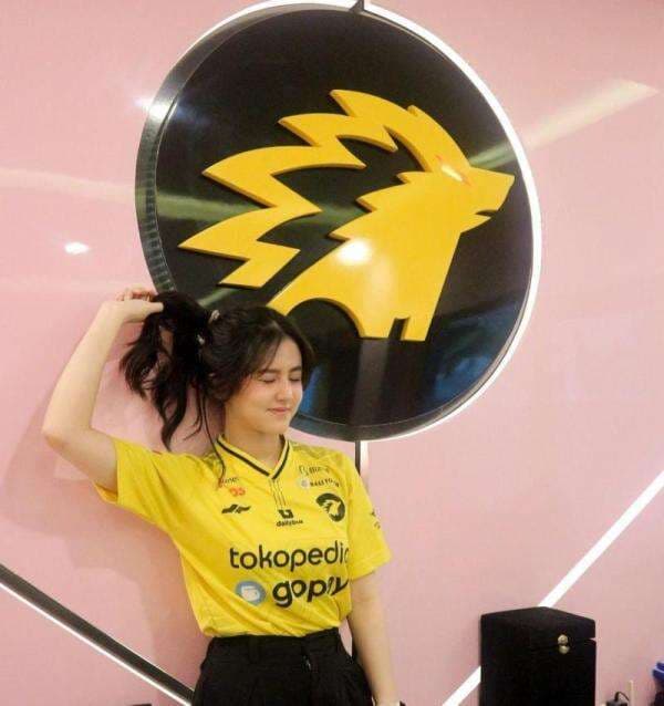 Biodata dan Agama Anisa Rahim, Talent ONIC eSport Biodata dan Agama Anisa Rahim, Talent ONIC eSport