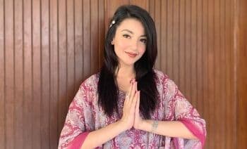 10 Artis Cantik Berdarah Arab, Nomor 8 Nggak Banyak yang Tahu 10 Artis Cantik Berdarah Arab, Nomor 8 Nggak Banyak yang Tahu