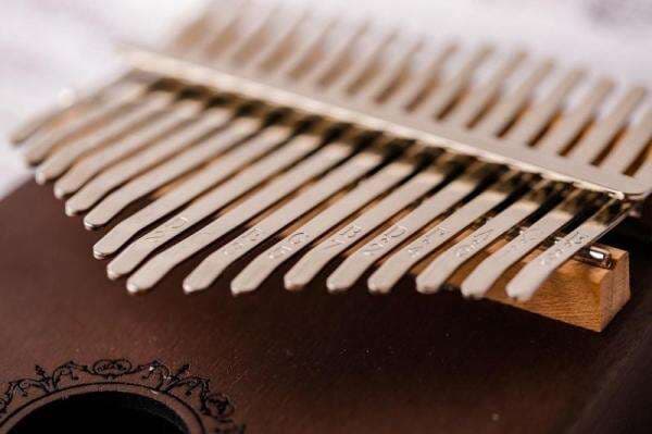 Mengenal Alat Musik Kalimba, Alat Musik Tradisional dari Afrika Mengenal Alat Musik Kalimba, Alat Musik Tradisional dari Afrika