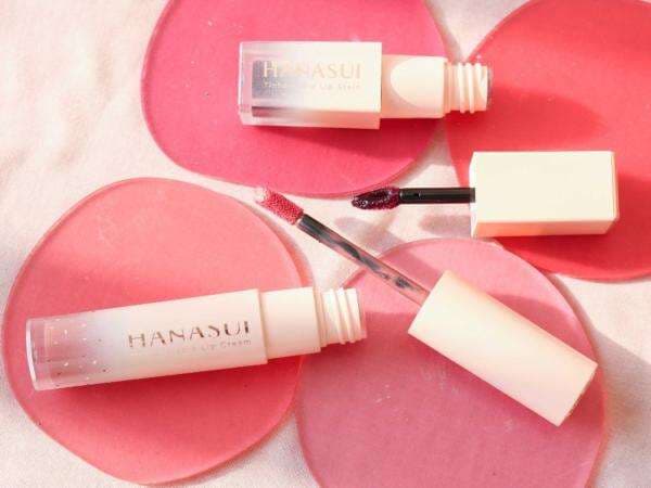 Review: Hanasui Mattedorable Lip Cream & Tintdorable Lip Stain, Lipstik Viral Seharga Rp20 Ribuan Review: Hanasui Mattedorable Lip Cream & Tintdorable Lip Stain, Lipstik Viral Seharga Rp20 Ribuan