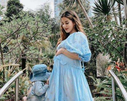 Tasya Farasya Hamil Anak Kedua, Ngaku Ngidam Bikin Konten Mukbang ASMR Tasya Farasya Hamil Anak Kedua, Ngaku Ngidam Bikin Konten Mukbang ASMR