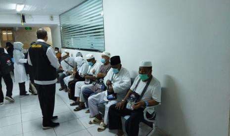 Pantau Kesehatan Jamaah Haji, KKHI Madinah Gelar Medical Check Up