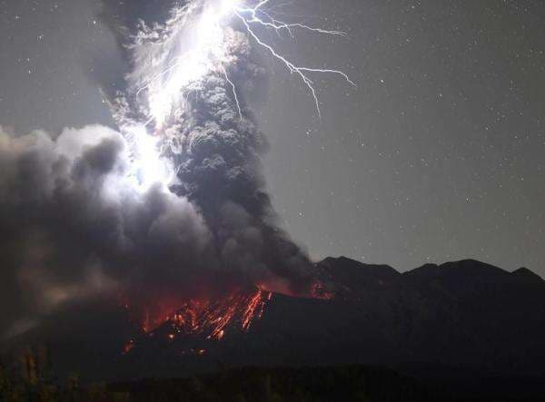 Gunung Sakurajima di Jepang Meletus, Sebabkan Hujan Batu Vulkanik hingga Jarak 2,5 Km Gunung Sakurajima di Jepang Meletus, Sebabkan Hujan Batu Vulkanik hingga Jarak 2,5 Km