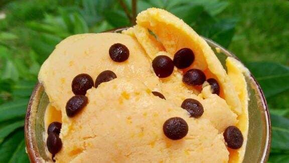 Resep Es Krim Labu Kuning Minim Gula, Pakai Buah Asli Lebih Sehat Moms Resep Es Krim Labu Kuning Minim Gula, Pakai Buah Asli Lebih Sehat Moms