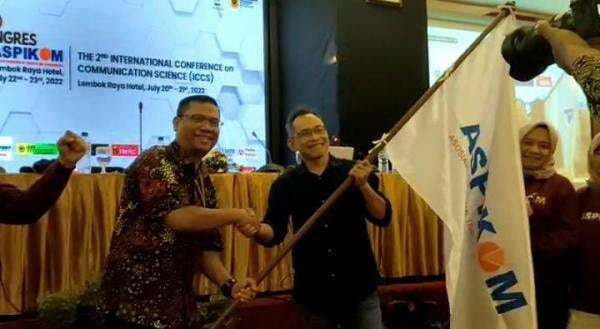 Dr S Bekti Istiyanto Resmi Jabat Ketua Umum Aspikom 2022-2025