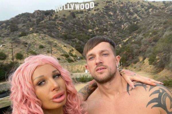 Kehidupan Gila Damian Oliver: Jadi Bintang Film Panas, Dipaksa Pamer Kelamin Kehidupan Gila Damian Oliver: Jadi Bintang Film Panas, Dipaksa Pamer Kelamin