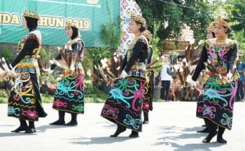 Mengenal Tari Leleng dari Kalimantan Timur, Ini Loh Maknanya Mengenal Tari Leleng dari Kalimantan Timur, Ini Loh Maknanya
