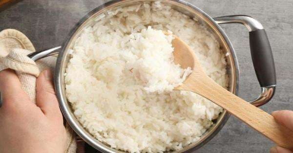 Ketahui Cara Masak Nasi di Kompor agar Rasa Enak dan Antigagal Ketahui Cara Masak Nasi di Kompor agar Rasa Enak dan Antigagal