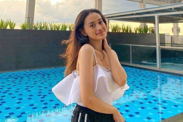 Apa Saja Warna Lipstik yang Cocok untuk Kulit Kuning Langsat? Apa Saja Warna Lipstik yang Cocok untuk Kulit Kuning Langsat?