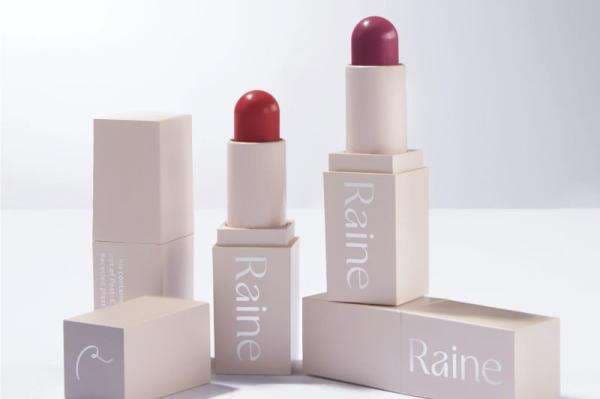 Raisa Luncurkan 2 Produk Lipstik dari Label Raine Beauty Raisa Luncurkan 2 Produk Lipstik dari Label Raine Beauty