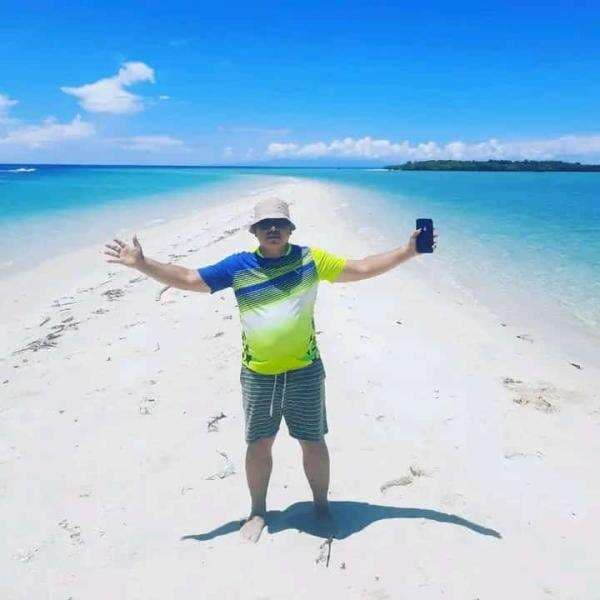 Pulau Gala Kecil, Destinasi Wisata Muna Barat dengan Laut Biru Tosca Pulau Gala Kecil, Destinasi Wisata Muna Barat dengan Laut Biru Tosca