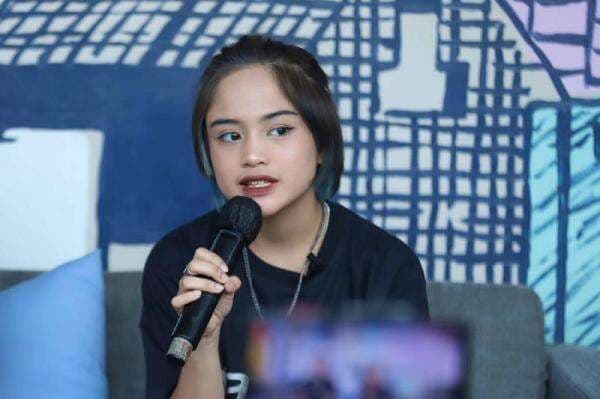 Jeje Slebew Klarifikasi, Video Marah-marahnya Dihujat Netizen Jeje Slebew Klarifikasi, Video Marah-marahnya Dihujat Netizen