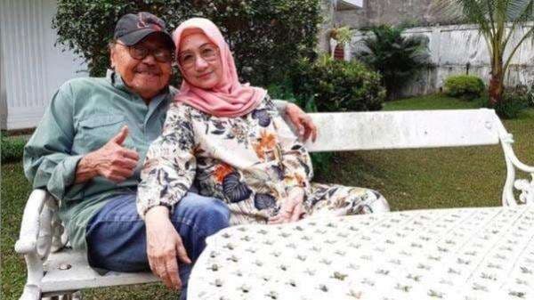 Titiek Sandhora Penyanyi Cantik Era 70-an Asal Brebes, Begini Kondisinya Sekarang Titiek Sandhora Penyanyi Cantik Era 70-an Asal Brebes, Begini Kondisinya Sekarang