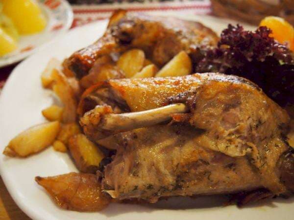 4 Makanan Favorit orang Hungaria, Ternyata Ada Bebek Bakar dan Bakso Juga! 4 Makanan Favorit orang Hungaria, Ternyata Ada Bebek Bakar dan Bakso Juga!