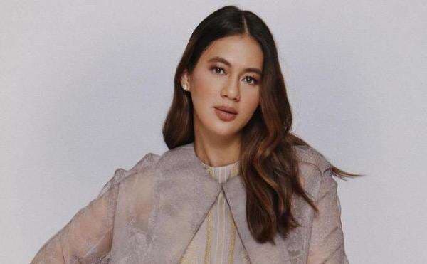 Silsilah keluarga Paula Verhoeven, Miliki Adik Seorang Jurnalis TV dan Ayah Berdarah Belanda-Tionghoa Silsilah keluarga Paula Verhoeven, Miliki Adik Seorang Jurnalis TV dan Ayah Berdarah Belanda-Tionghoa