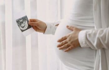 Mengintip Biaya Melahirkan di Indonesia, Ibu-Ibu Wajib Tahu! Mengintip Biaya Melahirkan di Indonesia, Ibu-Ibu Wajib Tahu!