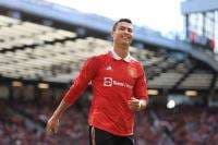 Gary Neville Desak Manchester United Depak Cristiano Ronaldo