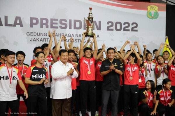 Prabowo Wakili Jokowi di Piala Presiden 2022, Warganet: Kode Alam Presiden Selanjutnya