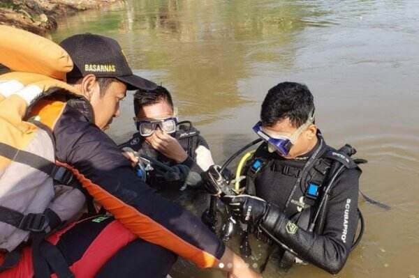 Basarnas Kerahkan Tim Penyelam, Cari 2 Bocah Hilang Tenggelam di Kali Bekasi