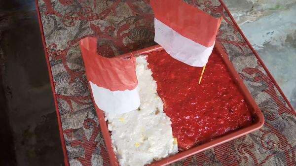 Peringati Hari Kemerdekaan dan Tahun Baru Islam Emak-emak di Pandeglang Masak Bubur Merah Putih Peringati Hari Kemerdekaan dan Tahun Baru Islam Emak-emak di Pandeglang Masak Bubur Merah Putih