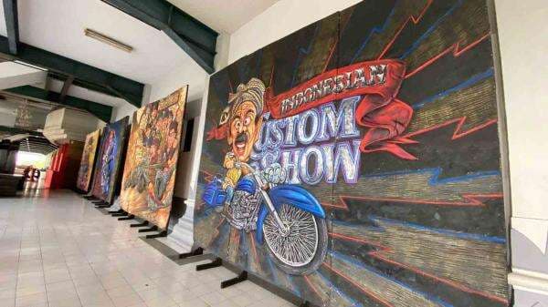 Relief Sepanjang 50 meter Siap Menyambut Pengunjung ICS 2022 Relief Sepanjang 50 meter Siap Menyambut Pengunjung ICS 2022