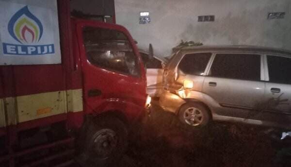 Truk Pengangkut Gas Elpiji Tabrak Motor dan Mobil di Bogor, 2 Orang Tewas