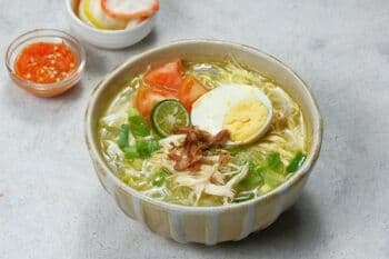 5 Rekomendasi Soto Enak di Yogyakarta, Segar dan Punya View Menarik 5 Rekomendasi Soto Enak di Yogyakarta, Segar dan Punya View Menarik