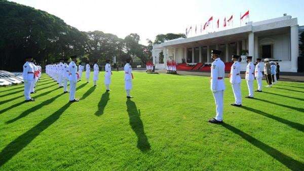 Susunan Acara Upacara Bendera 17 Agustus dari Awal sampai Akhir, Lengkap! Susunan Acara Upacara Bendera 17 Agustus dari Awal sampai Akhir, Lengkap!