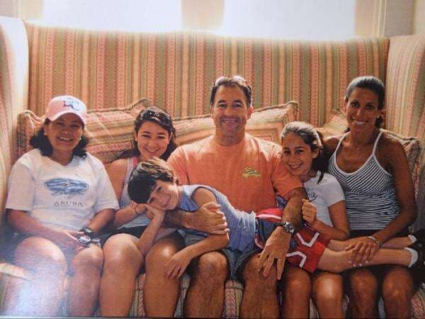 VIRAL! Kisah Misiyah Rani, ART Indonesia Digaji Rp60 Juta di Amerika dan Disayang Majikan VIRAL! Kisah Misiyah Rani, ART Indonesia Digaji Rp60 Juta di Amerika dan Disayang Majikan