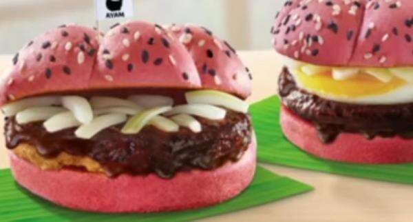 Hari Kemerdekaan, Mencicipi Menu Unik Burger Rendang dengan Soda Gembira yang Segar Hari Kemerdekaan, Mencicipi Menu Unik Burger Rendang dengan Soda Gembira yang Segar