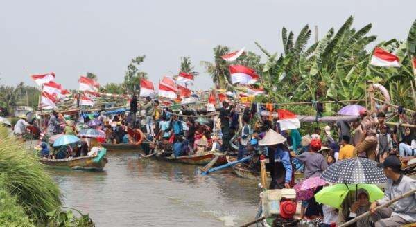 Perayaan hari Kemerdekaan yang Ke-77, Desa Kubang Puji Adakan event Karnaval Nelayan
