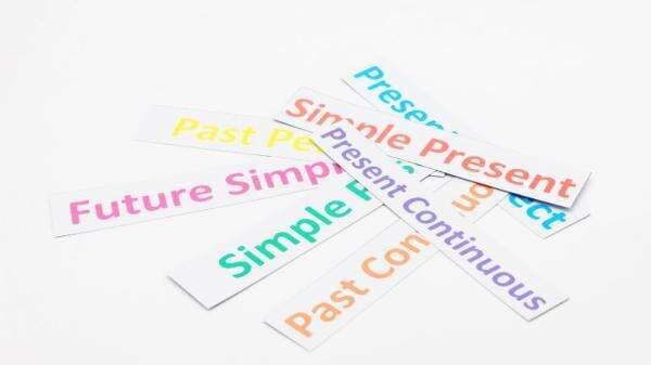 Simple Present Tense Beserta Contoh Kalimatnya Simple Present Tense Beserta Contoh Kalimatnya