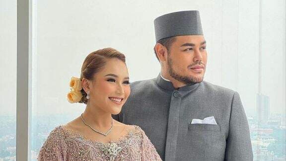 Ayu Ting Ting Berharap Bisa Jodoh dengan Ivan Gunawan, Bilqis Malah Gak Setuju: Berat Banget Ujian Emak Lu! Ayu Ting Ting Berharap Bisa Jodoh dengan Ivan Gunawan, Bilqis Malah Gak Setuju: Berat Banget Ujian Emak Lu!