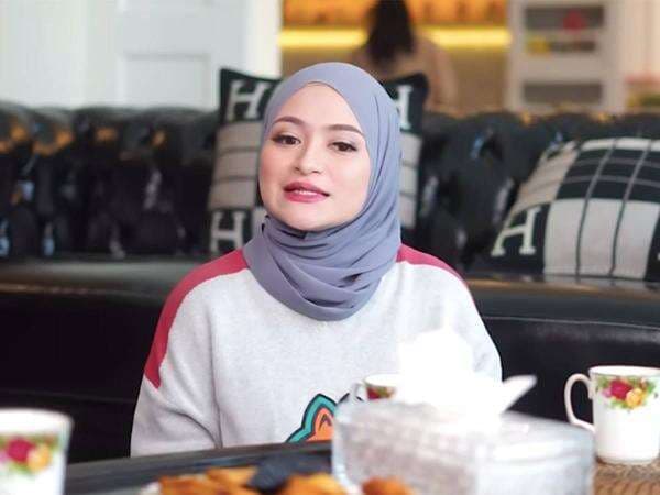 Nathalie Holscher Ungkap Hikmah Setelah Cerai Dari Sule Nathalie Holscher Ungkap Hikmah Setelah Cerai Dari Sule