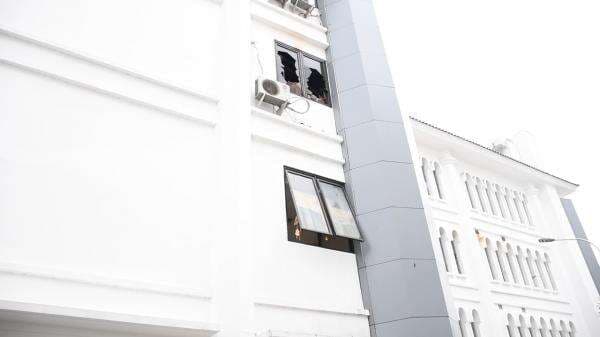 Kebakaran di Gedung DPRD Jabar Diduga Akibat Arus Pendek Listrik Kebakaran di Gedung DPRD Jabar Diduga Akibat Arus Pendek Listrik