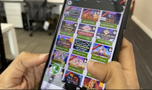 Main Judi Online, Ibu Penjual Sayur Ditangkap Polisi Main Judi Online, Ibu Penjual Sayur Ditangkap Polisi