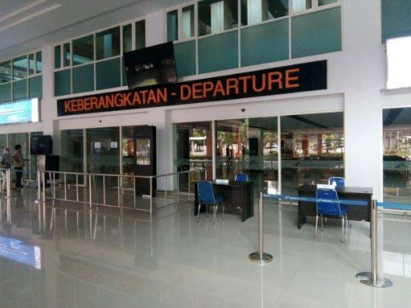 Kepada Traveler, Hindari Bawa Koper Warna Hitam Saat Naik Pesawat, Ini Sebabnya Kepada Traveler, Hindari Bawa Koper Warna Hitam Saat Naik Pesawat, Ini Sebabnya