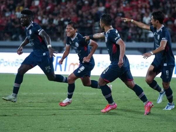 Arema FC Menggila, RANS Nusantara FC Perpanjang Kekalahan di Liga 1