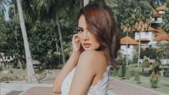 5 Potret Seksi Intan Ratna Juwita, Makin Aduhai Usai Cerai dengan Maell Lee 5 Potret Seksi Intan Ratna Juwita, Makin Aduhai Usai Cerai dengan Maell Lee