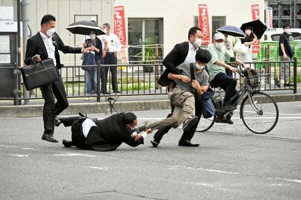 Kepala Polisi Jepang Mengundurkan Diri Akibat Pembunuhan Shinzo Abe